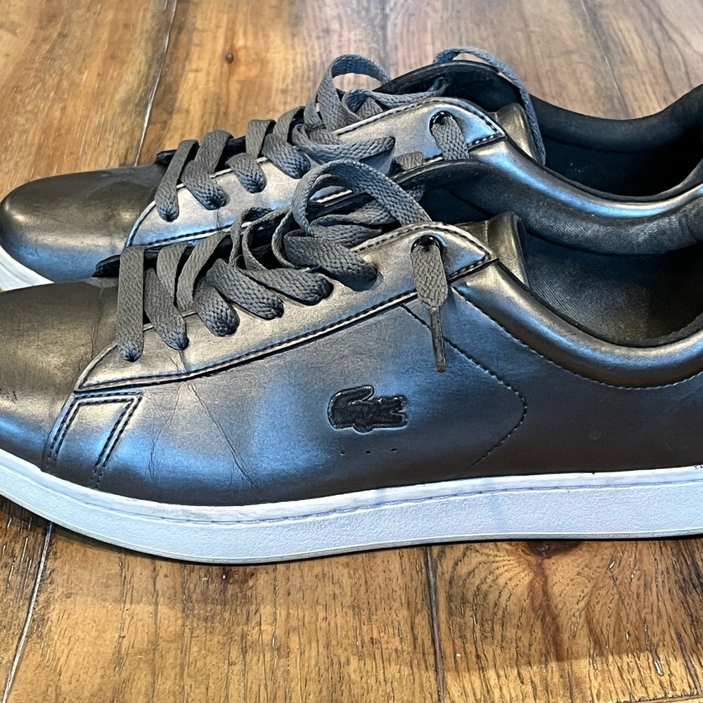 Lacoste Men's Metallic Special Edition Carnaby Sneakers